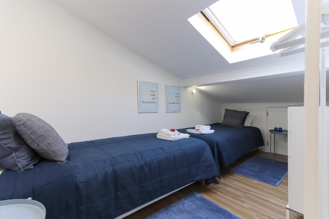 Bairro Alto Experience By Homing Apartment Lisbon Bagian luar foto