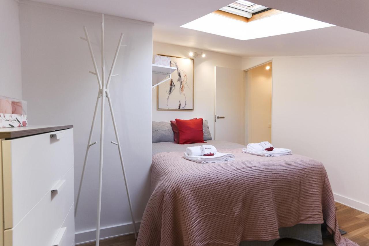 Bairro Alto Experience By Homing Apartment Lisbon Bagian luar foto